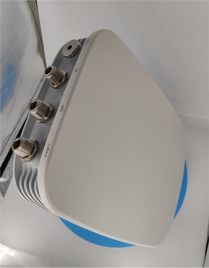 LoraWAN outdoor gateway 4